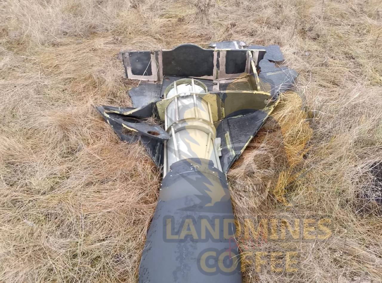 Подвійна бойова частина на дроні-камікадзе «Герань-2». Джерело: «Міни та кава з канапками!». 