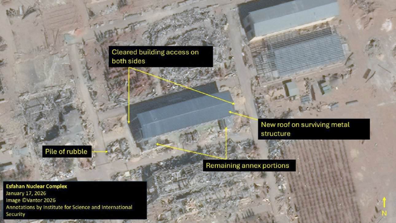 Іран збудував новий дах на металевому каркасі зруйнованої будівлі на ядерному об’єкті в Ісфагані. Джерело: @TheGoodISIS