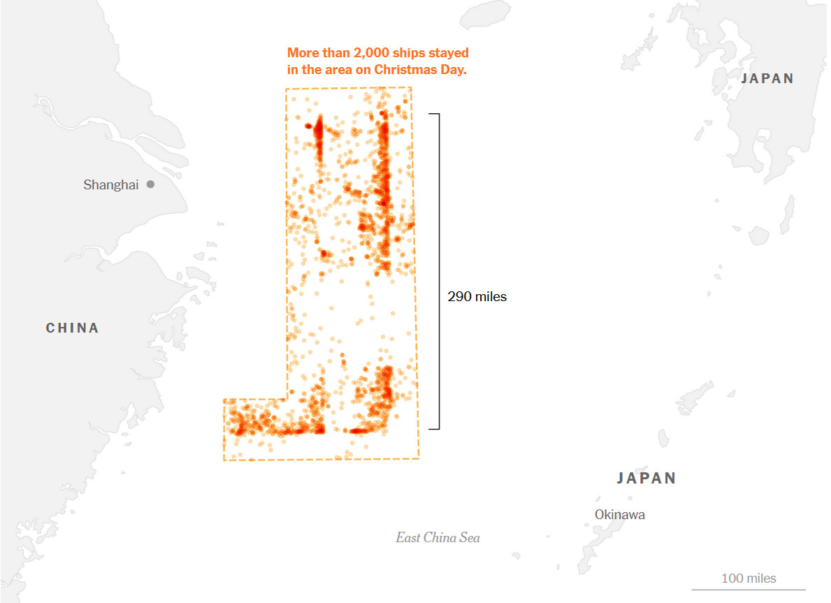 The formation of Chinese fishing vessels recorded on December 25. Infographics: The New York Times