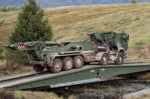 Бельгія для подолання річок озброїться мостоукладальниками LEGUAN