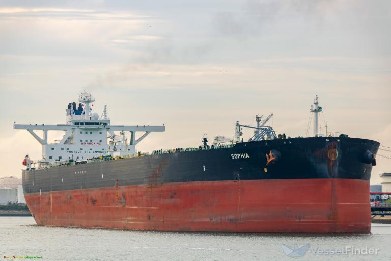 Oil tanker M/T Sophia. Photo credits: VesselFinder