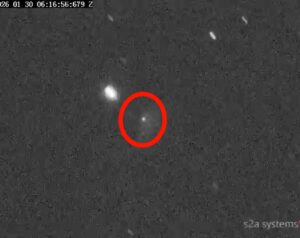 Russian Spy Satellite Luch Completely Destroyed After Collision with Space Debris