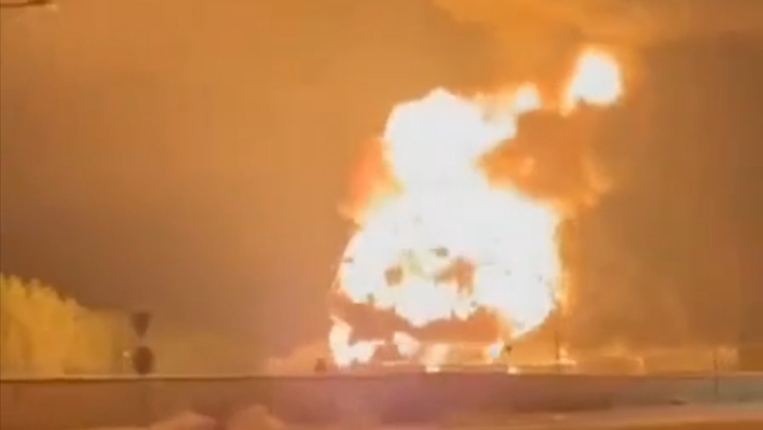 Fire at an oil depot near the city of Stary Oskol in the Belgorod region of the Russian Federation. January 6, 2026. Photo credits: Exilenova+