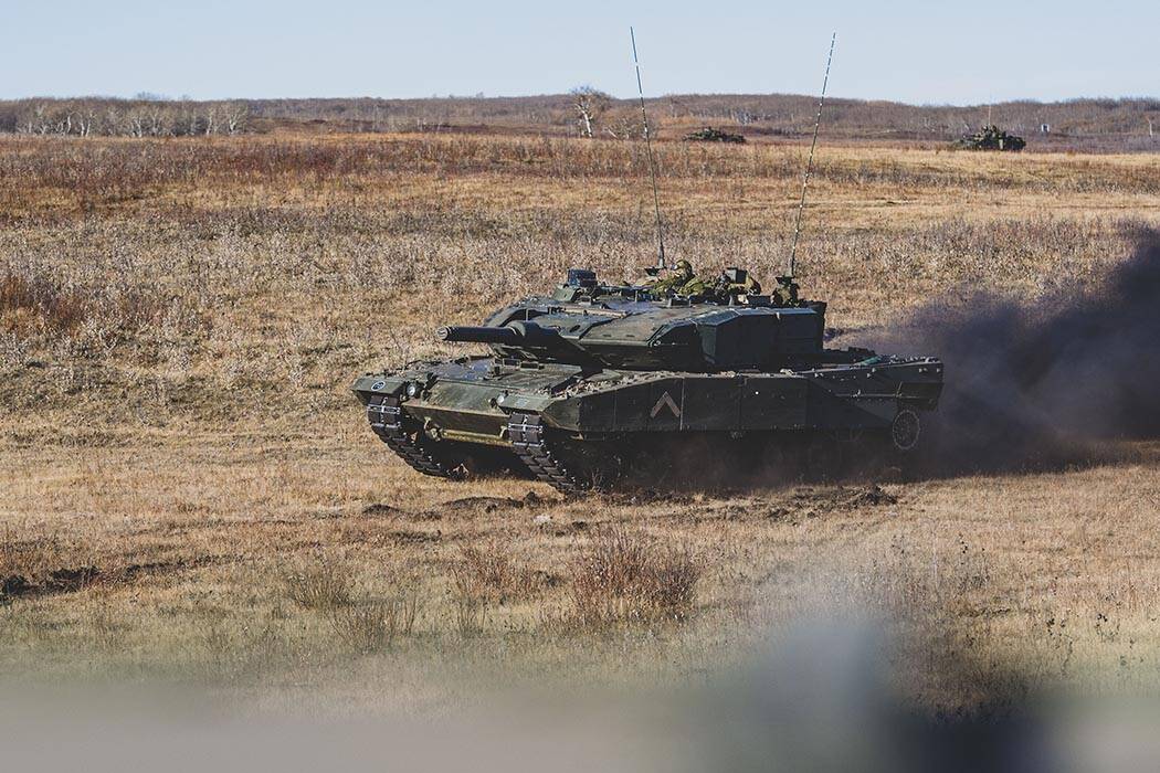 Канада модернізує Leopard 2 і запускає пошук нових бронемашин