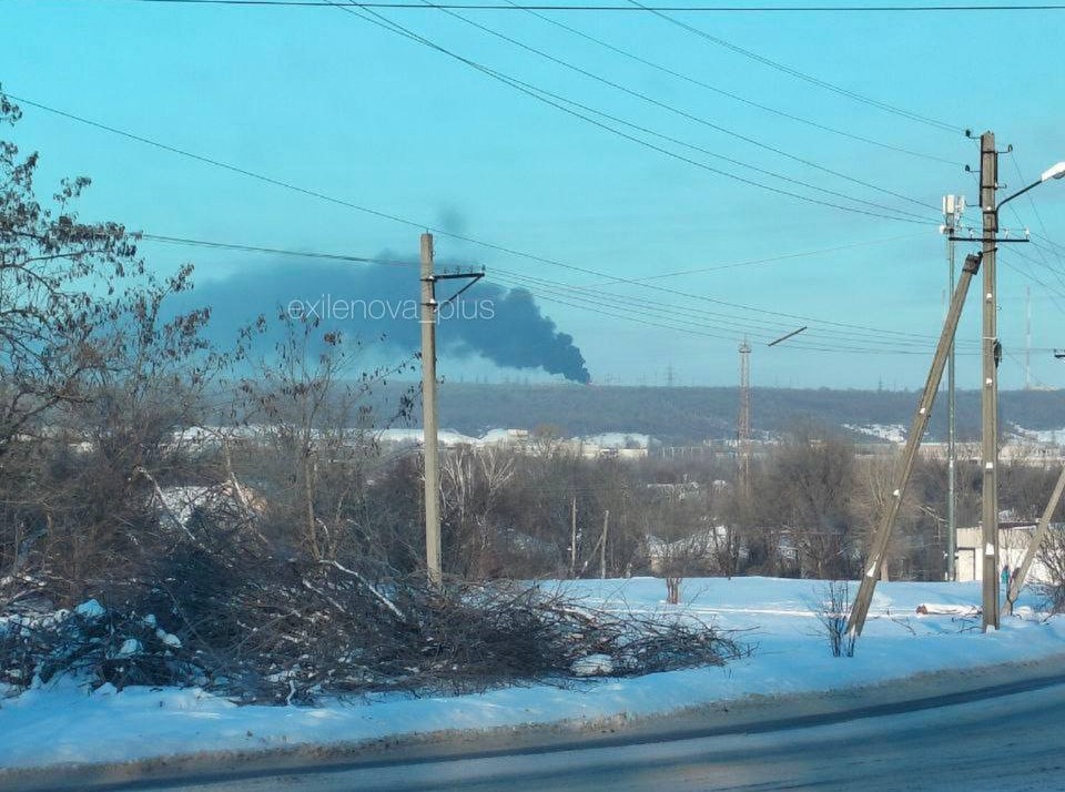 Ukrainian Defense Forces Strike Electrical Substation in Occupied Luhansk