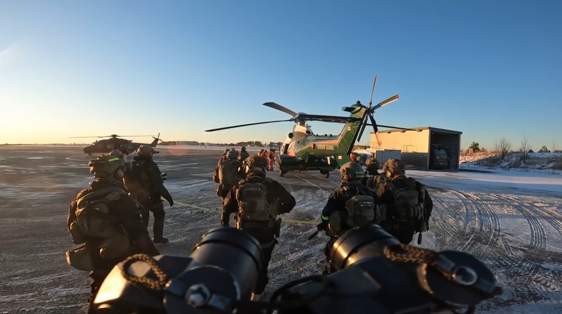 The beginning of the operation to detain the FITBURG vessel. January 2026. Photo credits: Rajavartiolaitos