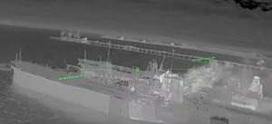 Українські дрони поцілили прямо у цистерни російського порту Тамань