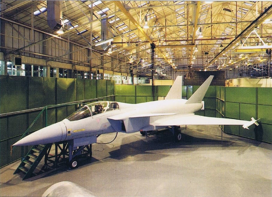 Повнорозмірний макет винищувача BAe P.110, що став одним із попередників Eurofighter Typhoon. Фото: BAE Systems.