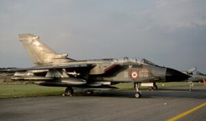 В Італії зі складу армії зникли тисячі авіакомпонентів для бойових літаків