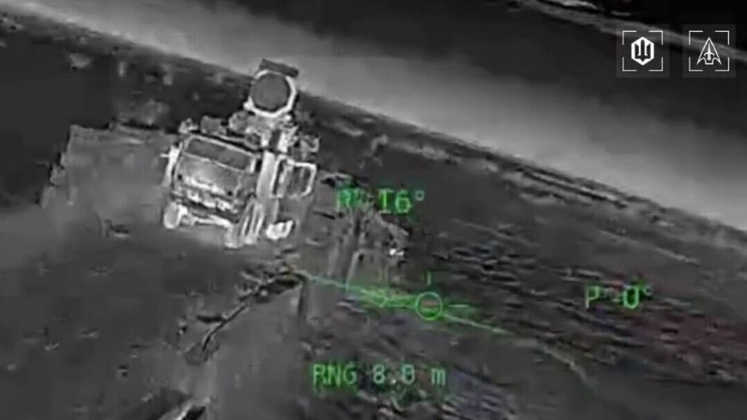 Російський «Панцирь» перед ураженням. Крим, 24 лютого 2026. Джерело: СБС 