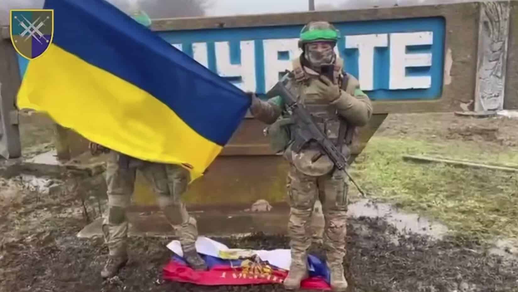 За рік існування корпусів повністю воює своїми бригадами лише один — Бутусов