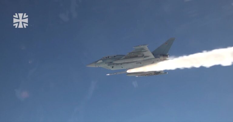 The first launch of a Meteor missile by a German Eurofighter. Screenshot from a video of the German Armed Forces