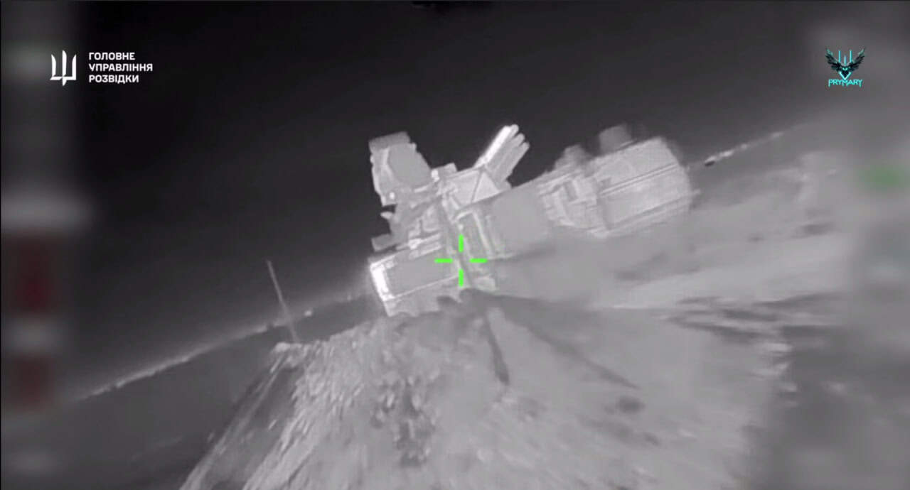 Момент ураження «Панцирь-С1». 7 лютого 2026 року. Джерело: ГУР МО