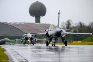 Франція відпрацювала масштабну передислокацію винищувачів Rafale на випадок імовірного нападу
