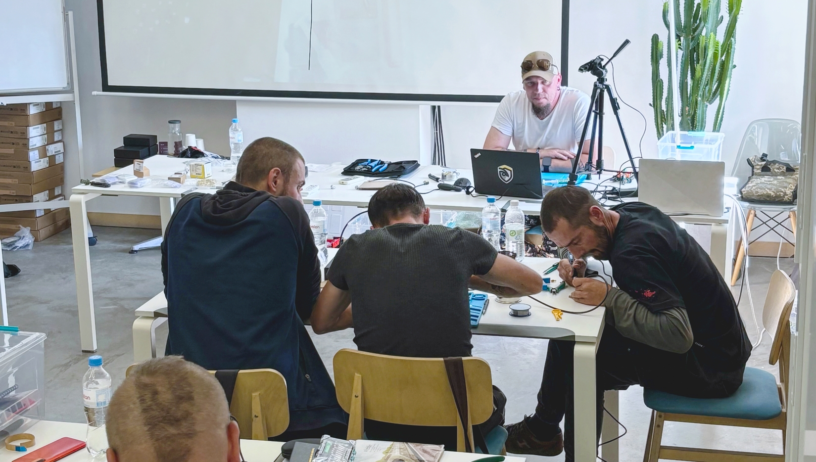 Оборонна компанія BUREVII відкрила академію зв’язку