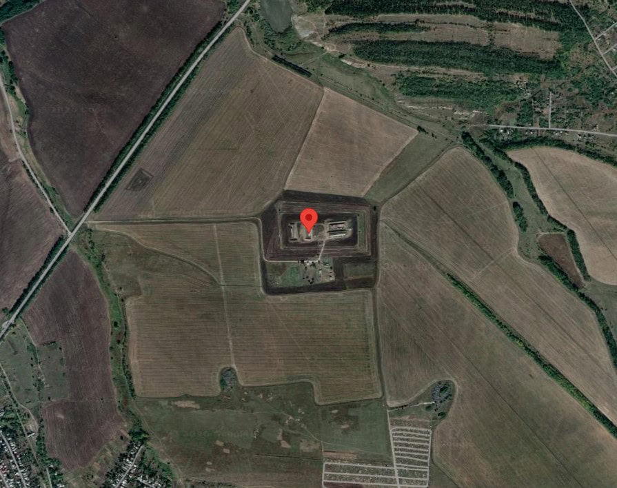 Динамітний склад, де зберігалися ракети. Фото: Google Maps.