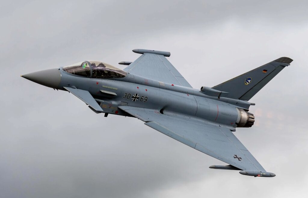 Винищувач Eurofighter Typhoon Повітряних сил Німеччини. Джерело: squarespace-cdn.com