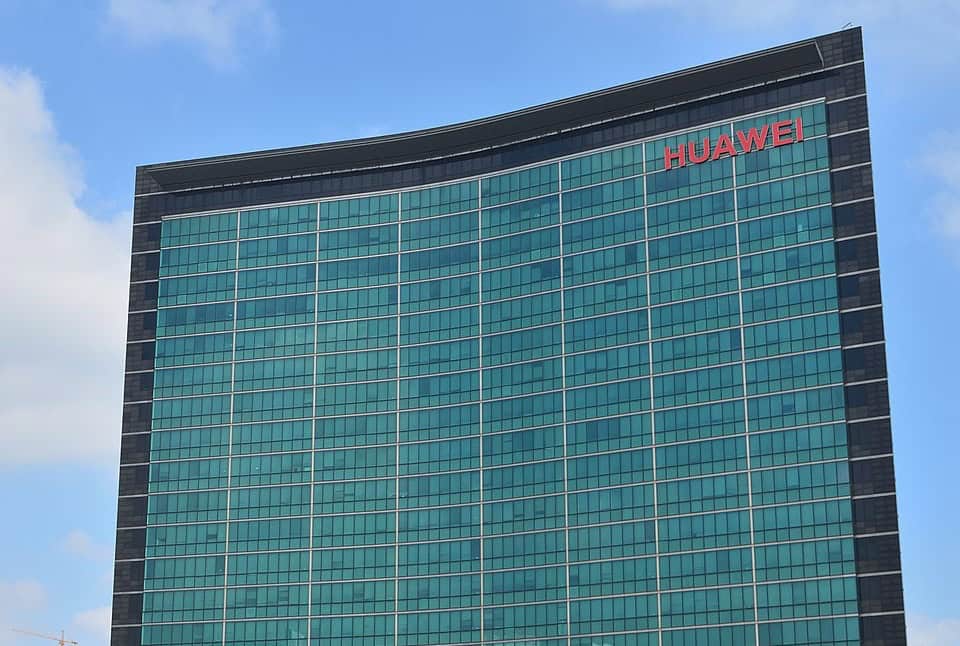 Будівля телекомунікаційної компанії Huawei у Китаї. Джерело: GettyImages