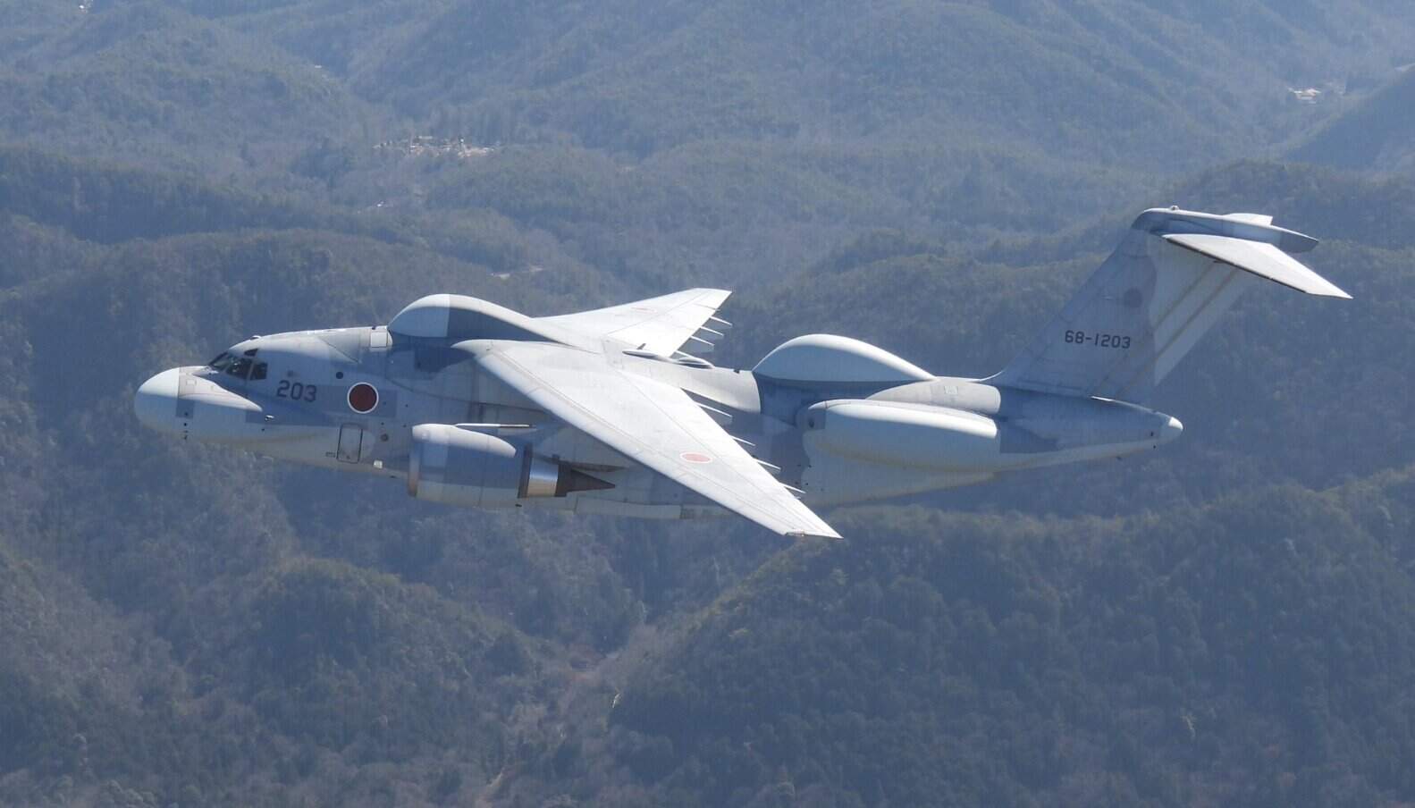 Японський літак радіоелектронної боротьби Kawasaki EC-2. Березень 2026. Джерело: @jasdf_adtc