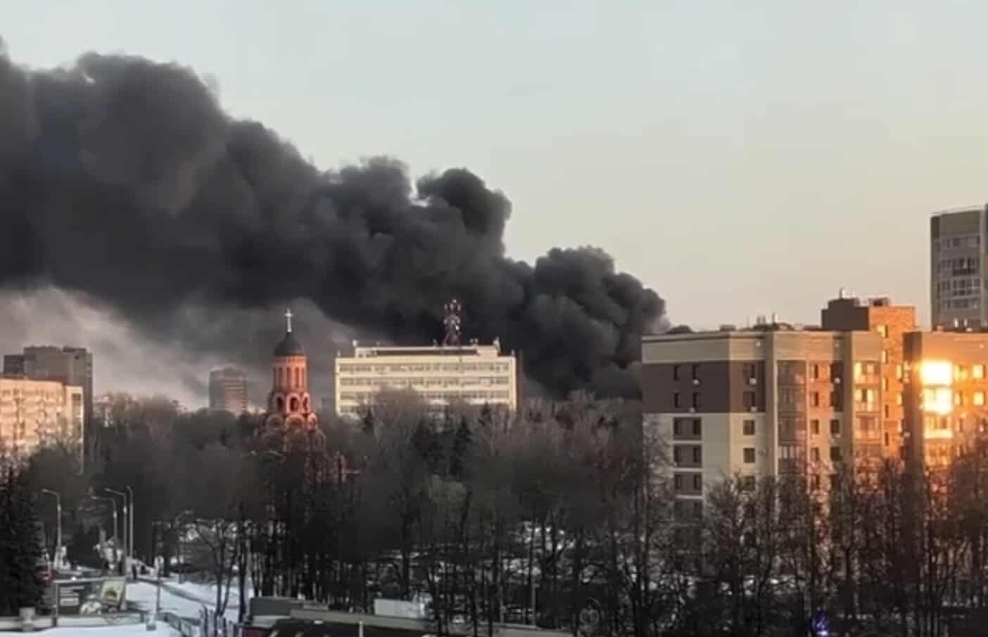 У Брянську ракети влучили в оборонний завод «Кремний ЭЛ»