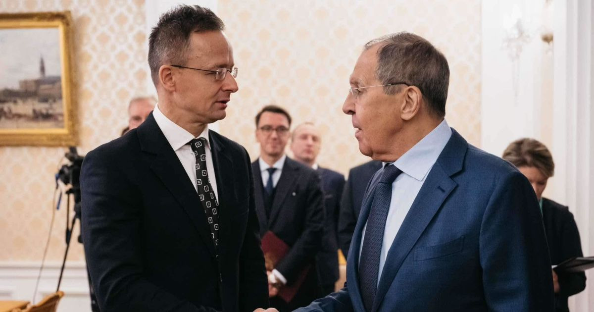 The Washington Post: Hungarian Foreign Minister Shares “Operational Reports” from EU Meetings with Russia