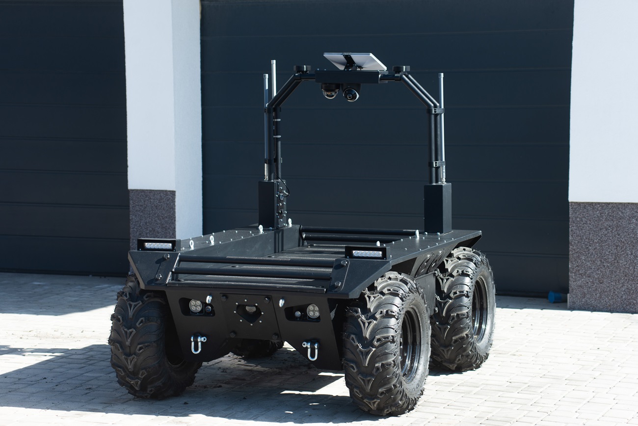 Ukraine Develops Riko Ground Drone Capable of Carrying 400 kg