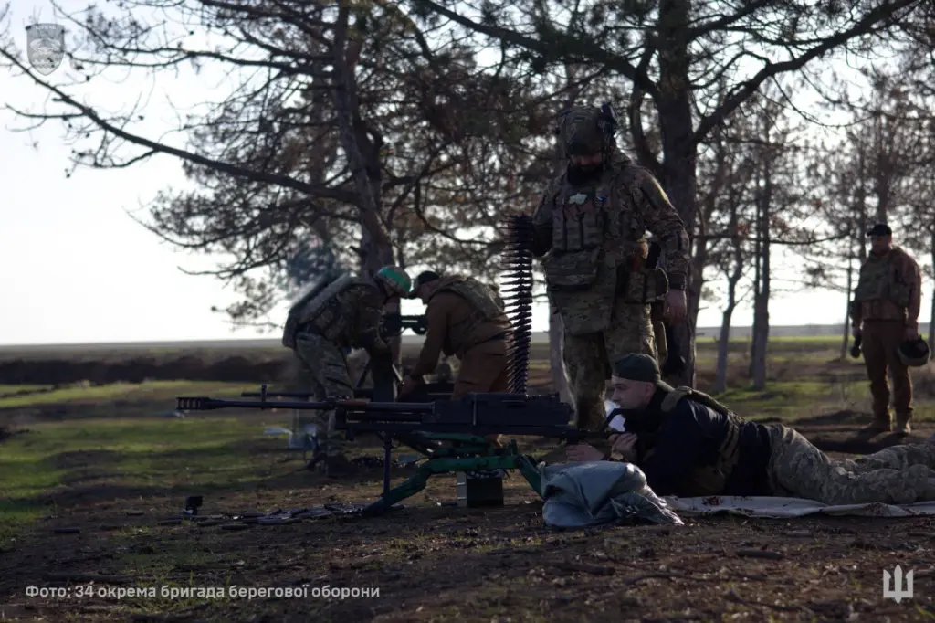 Навчання кулеметників 34 бригади морської піхоти. Фото 34 бригада морської піхоти