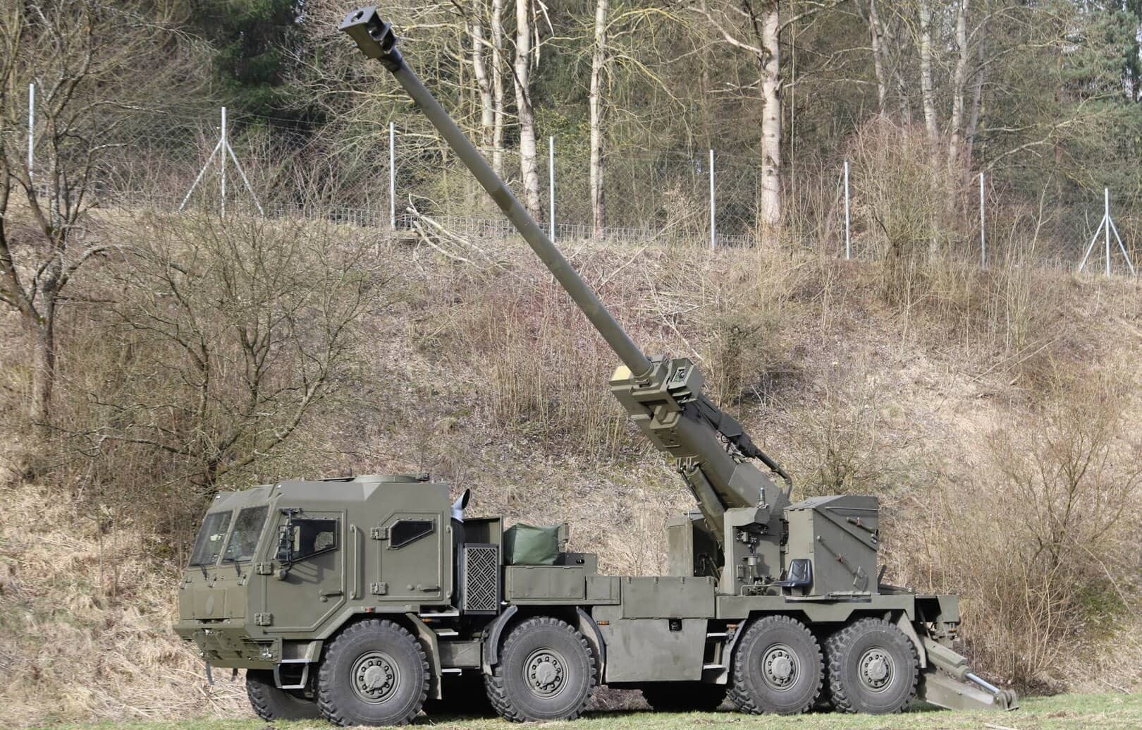 Slovakia Launches Production of Eva Self-Propelled Howitzers