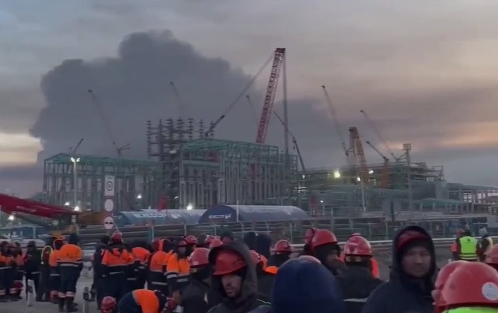 Втретє за тиждень нафтоналивний порт Усть-Луга атакували дрони