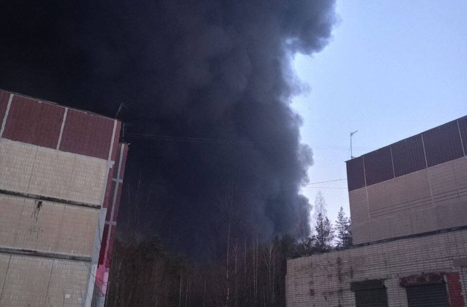 Drones Hit Fuel Tanks at Primorsk, Russia’s Largest Baltic Oil Port