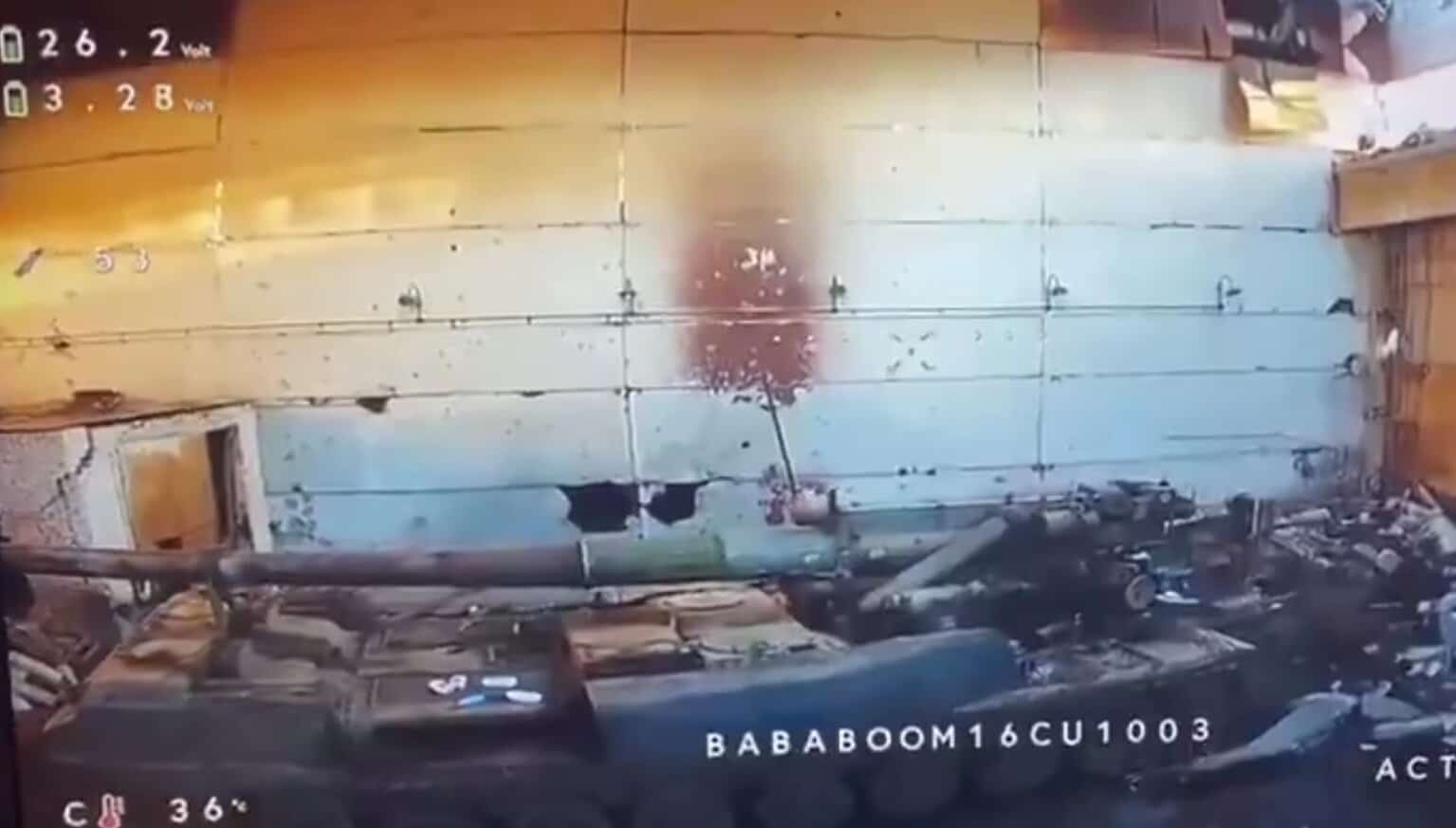 Ukrainian Fiber-Optic Drones Target 2S7 Pion and Msta-S Artillery Systems