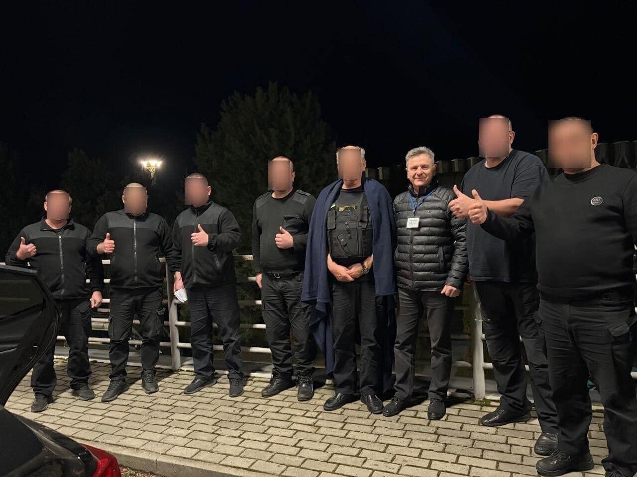 Ukrainian cash-in-transit personnel detained in Hungary after returning to Ukraine. Photo credits: Andriy Pyshny