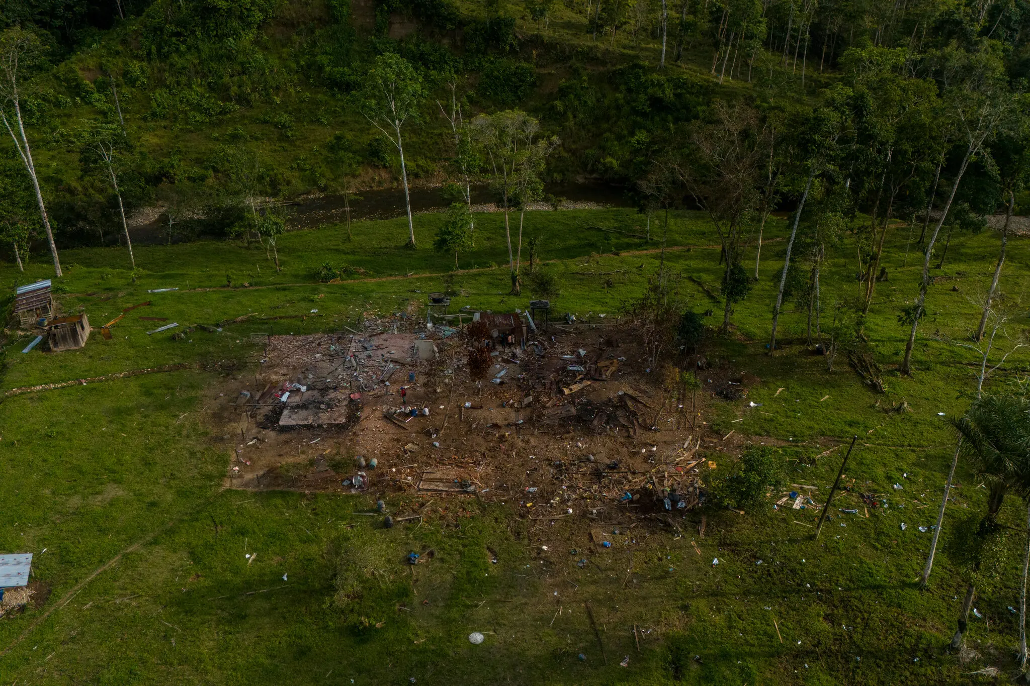 US, Ecuador Troops Destroy Dairy Farm After Mistaking It for Drug Trafficking Base