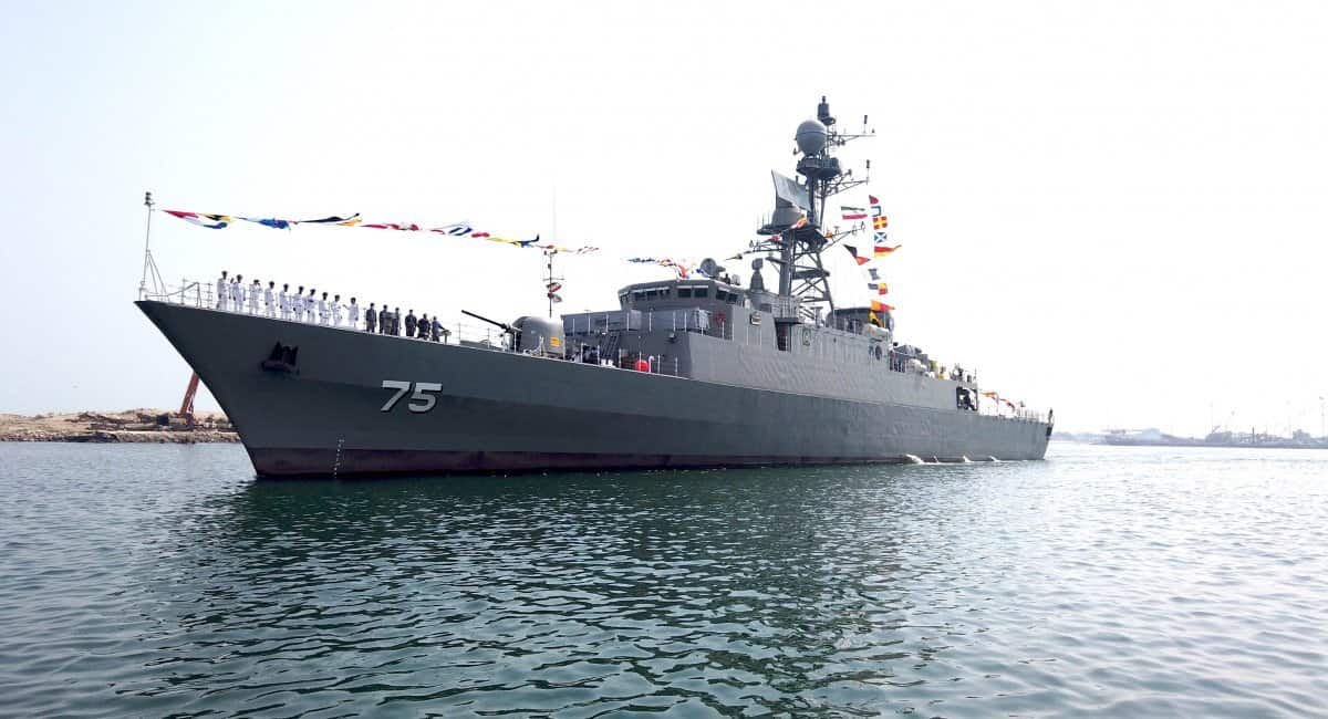 Підводний човен затопив іранський фрегат біля Шрі-Ланки — Reuters