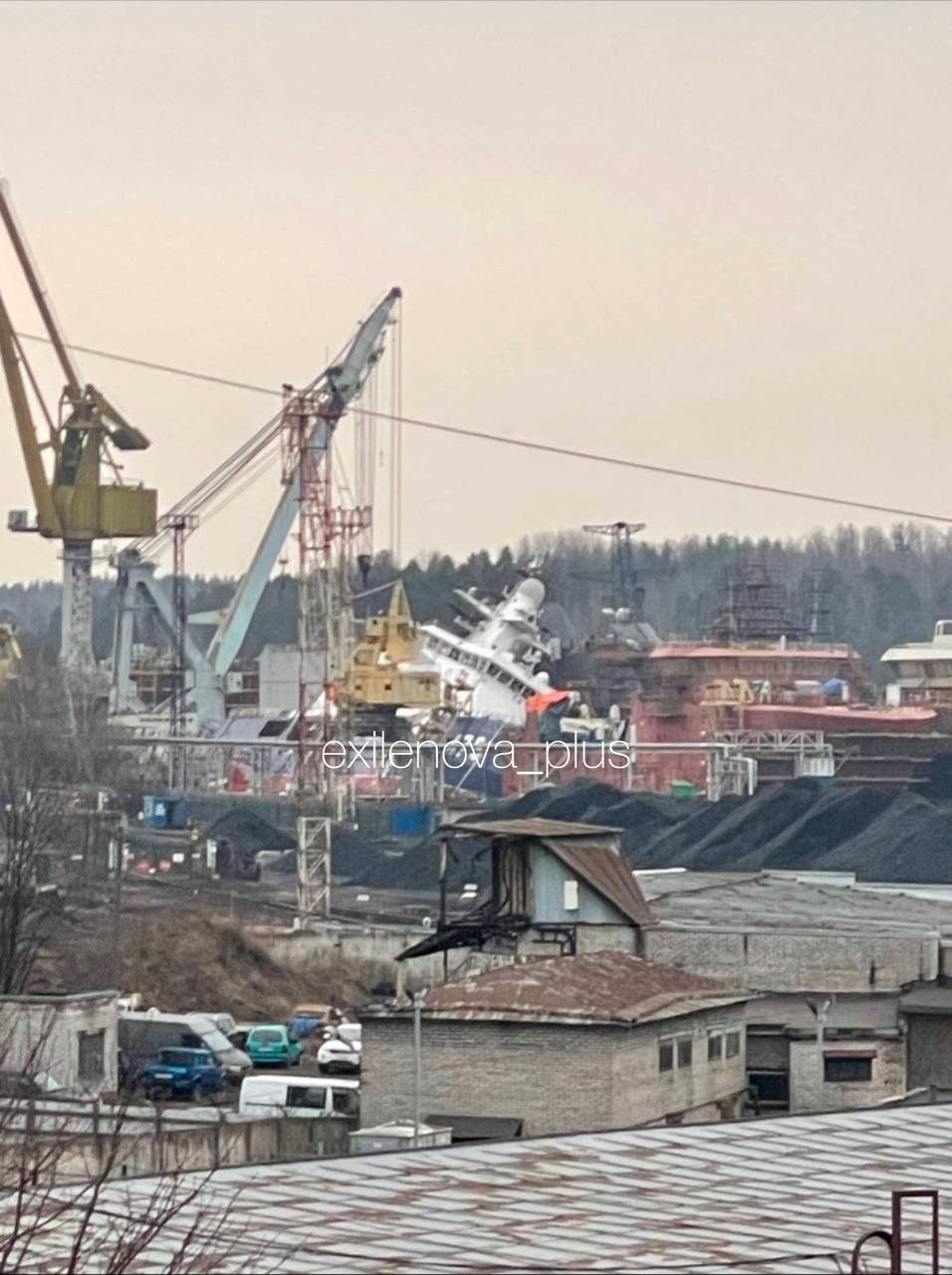 The damaged ship under construction for the Russian Coast Guard. Leningrad Region, March 25, 2026. Photo credits: Exilenova+