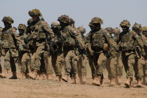Poland Begins Evacuation of Its Contingent in the Middle East