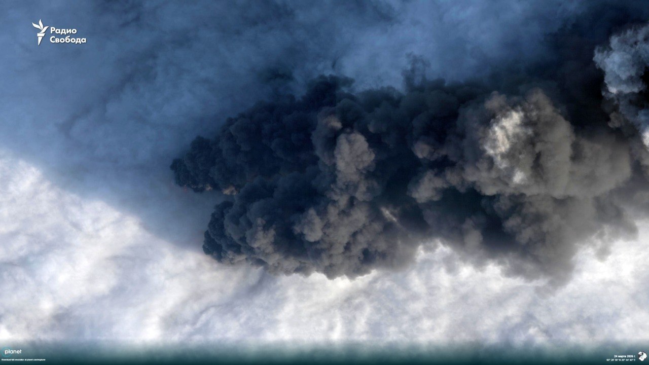 Пожежа охопила більшість причалів та два танкери на об’єкті «Транснефть-Порт Приморск»