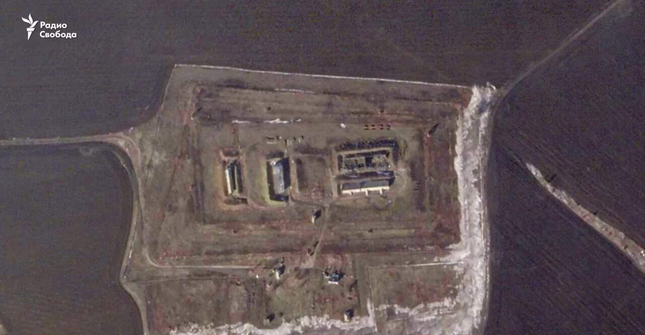 Сили оборони знищили російський склад зенітних ракет на Луганщині — супутникові знімки