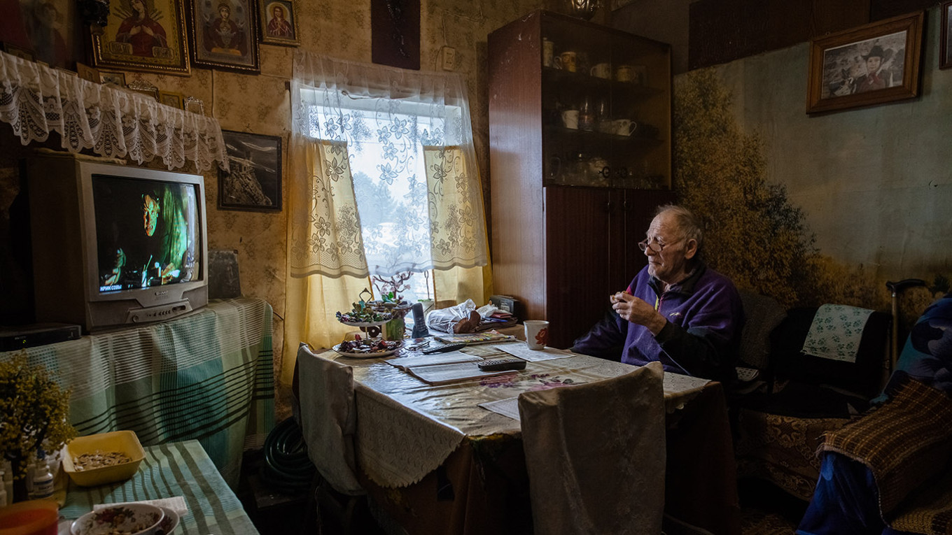 Russia Loses Satellite Used for Propaganda Broadcasts in Occupied Ukrainian Territories