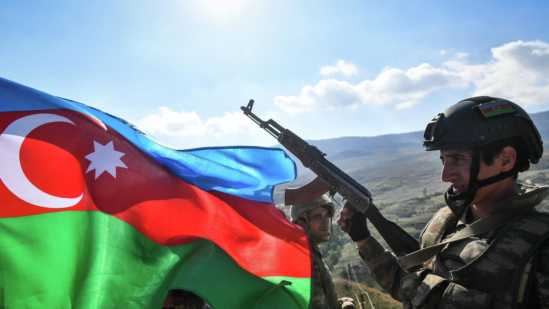 Azerbaijan Deploys Troops and Air Defense Systems on Iran Border