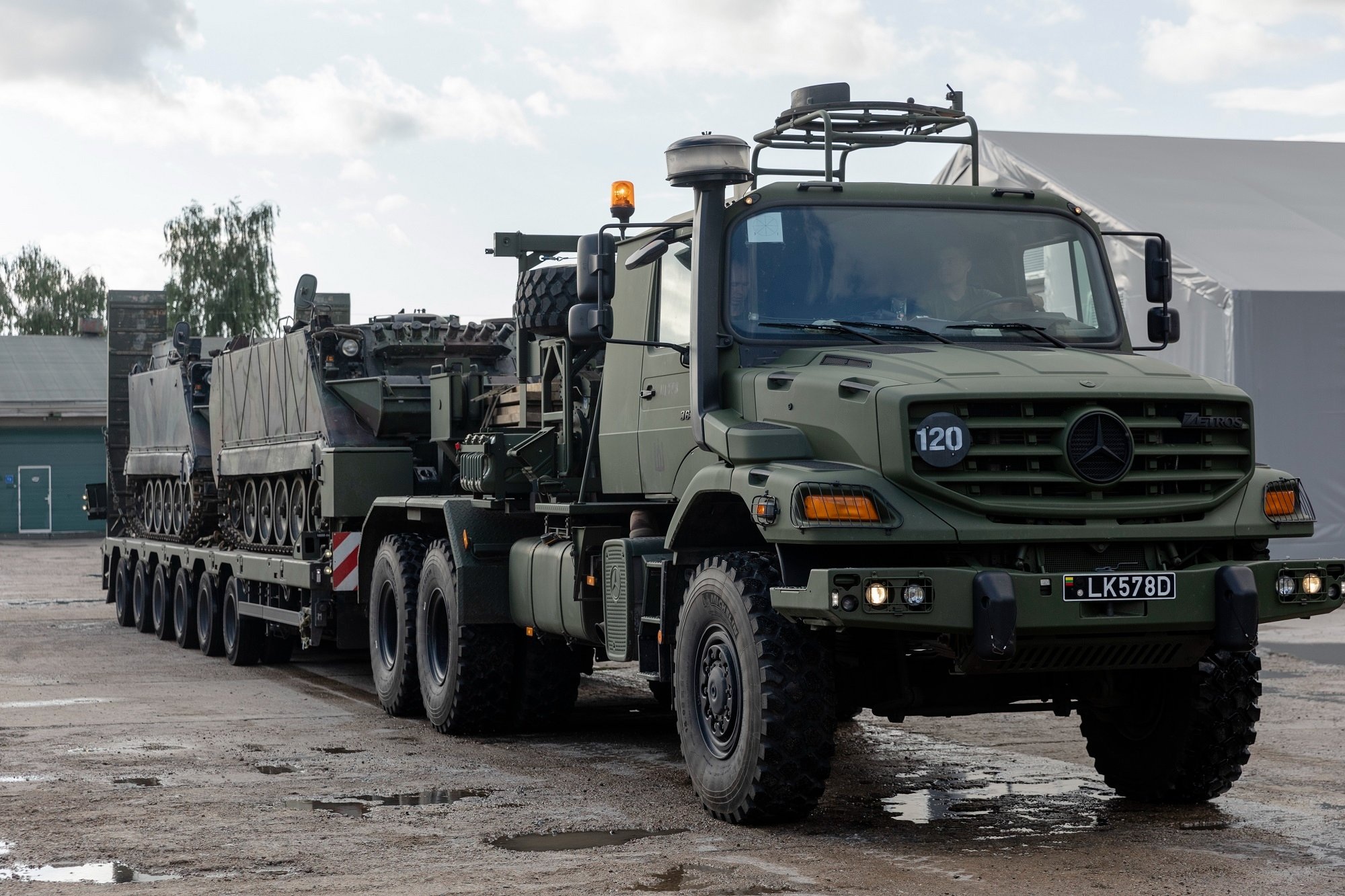 Transport of an M113 armored personnel carrier of the Lithuanian Armed Forces to Ukraine. June 2022. Photo credits: Ministry of National Defense of Lithuania