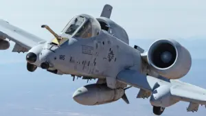 Пенсія не скоро: A-10 модернізували для дозаправки в повітрі флотським способом