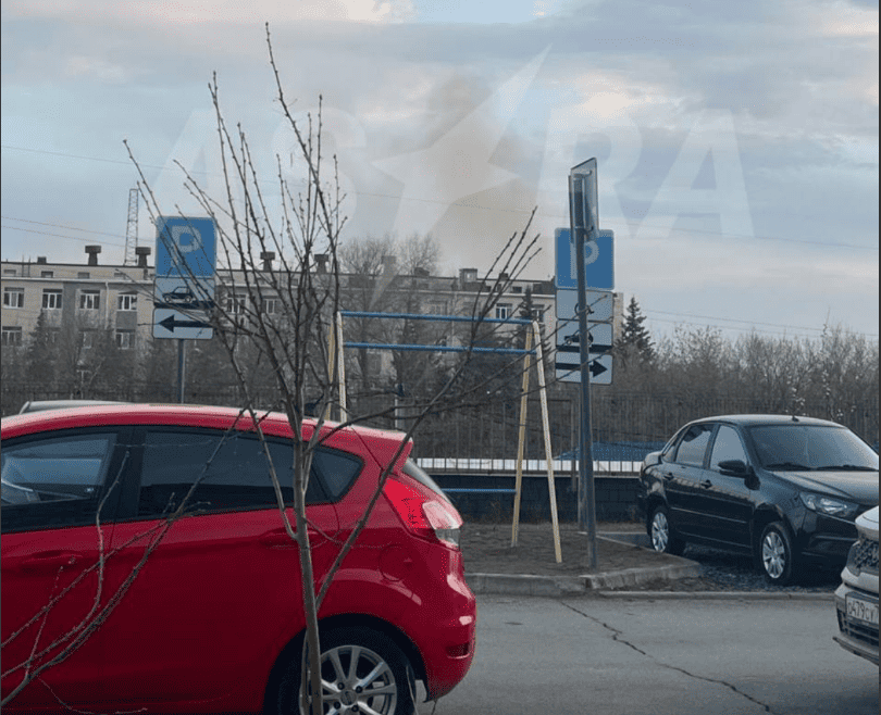 Smoke over the Kazan Gunpowder Plant. Photo credits: ASTRA