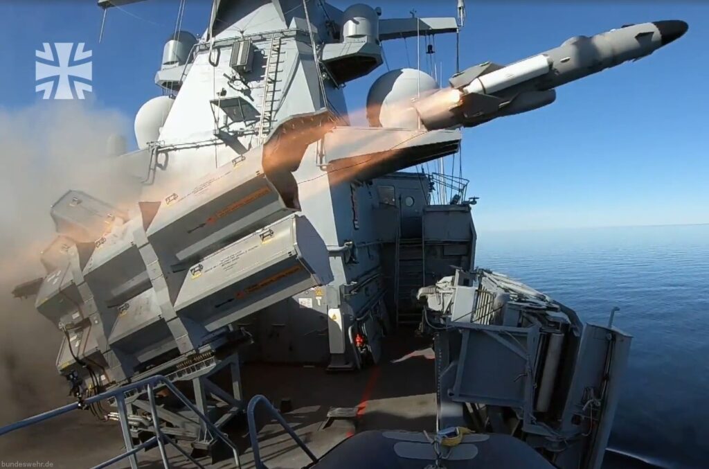 Пуск протикорабельної ракети RBS-15 Mk3 з борту корвета Військово-морських сил Німеччини. Фото: Bundeswehr