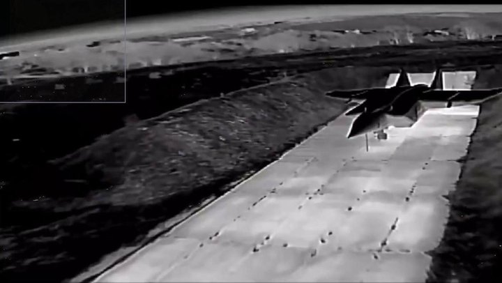 СБУ уразила МиГ-31 та три військові кораблі в Криму