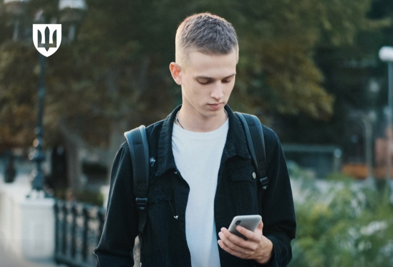 Міноборони роз’яснило механізм перевірки військового обліку у школах