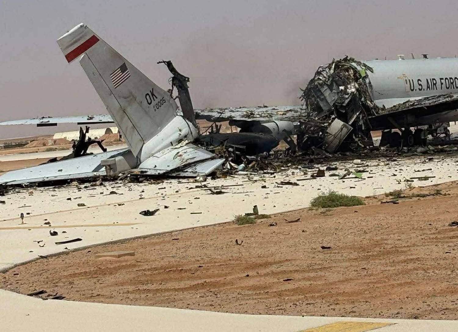 A US Air Force E-3 Sentry AWACS, serial number 0005, destroyed in Saudi Arabia. Photo credits: @TheIntelFrog