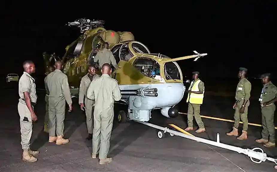 Transfer of a Russian Mi-24 helicopter to the Malian junta. March 30, 2022. Photo credits: Military Africa