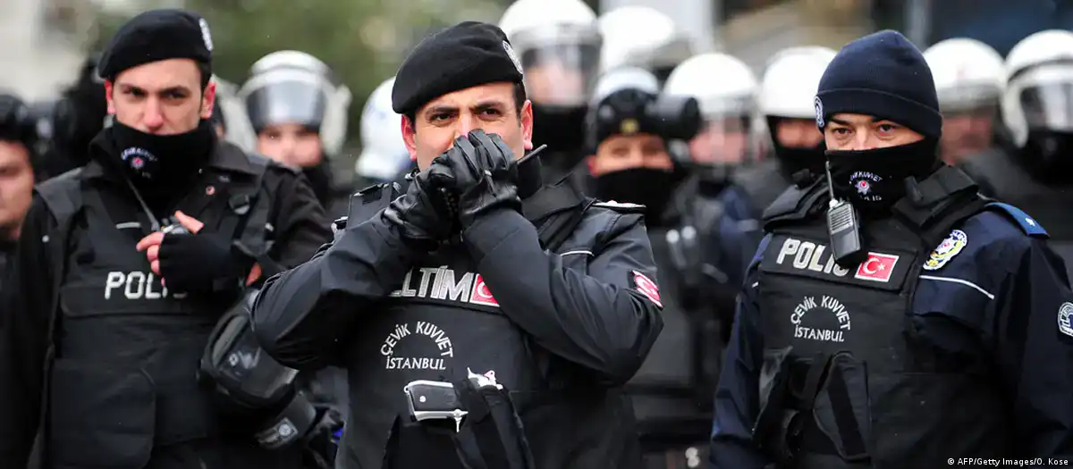 In Istanbul, Terrorists Attacked Police Officers Near the Israeli Consulate