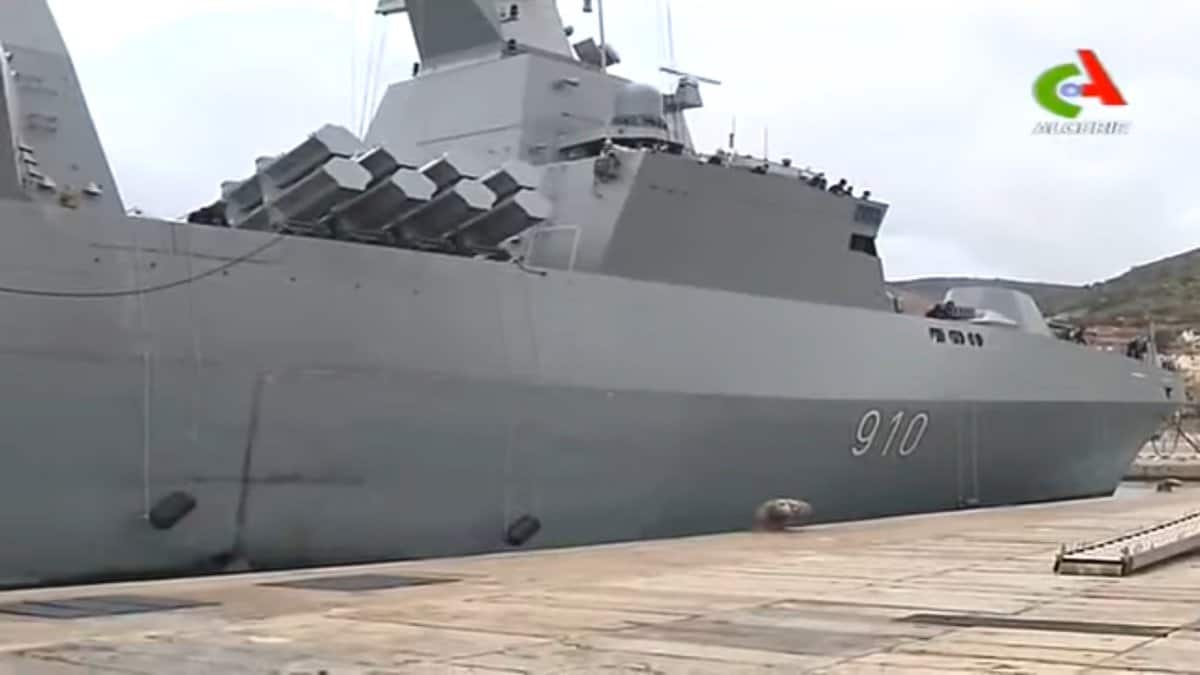 Algerian Navy frigate of the MEKO A-200 AN project (El Radii, 910), armed with Swedish RBS-15 Mk3 missiles. Frame from an Algerian TV report